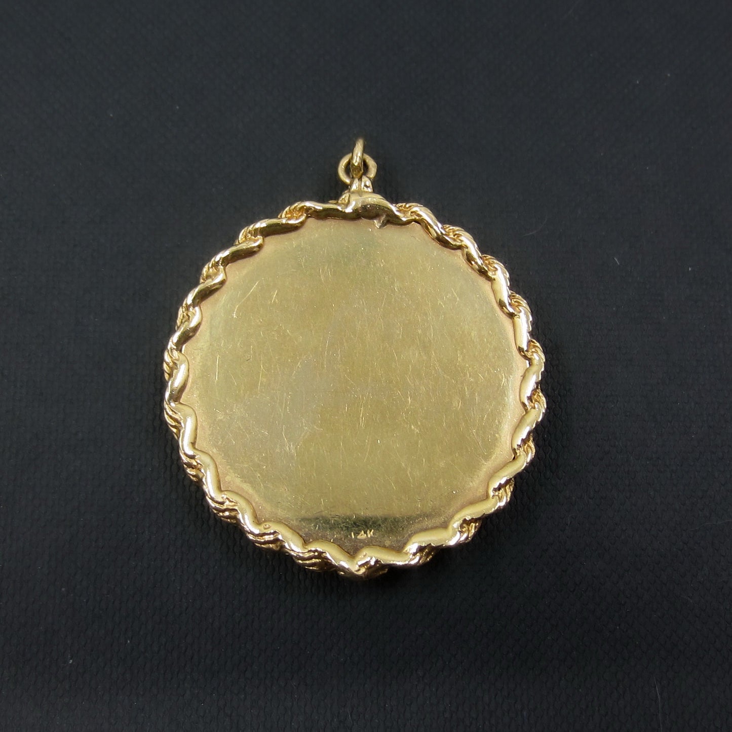 SOLD--Mid-Century Big Amethyst and Pearl Lovebirds Charm 14k c. 1950