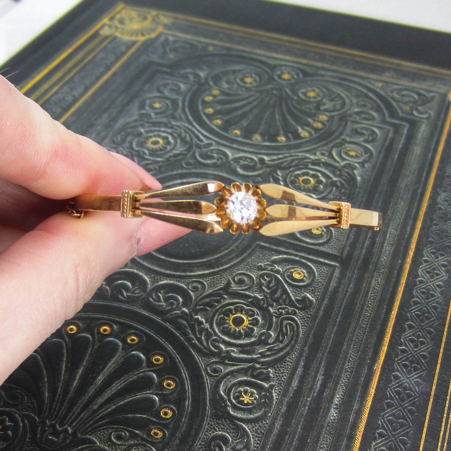 Victorian Old Mine Diamond Hinged Bangle 14k c. 1880