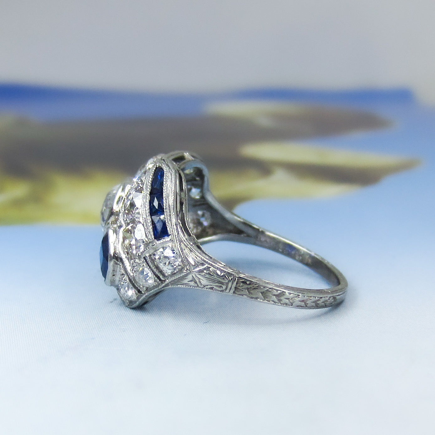 Fabulous Art Deco Diamond and Sapphire Ring Platinum c. 1920