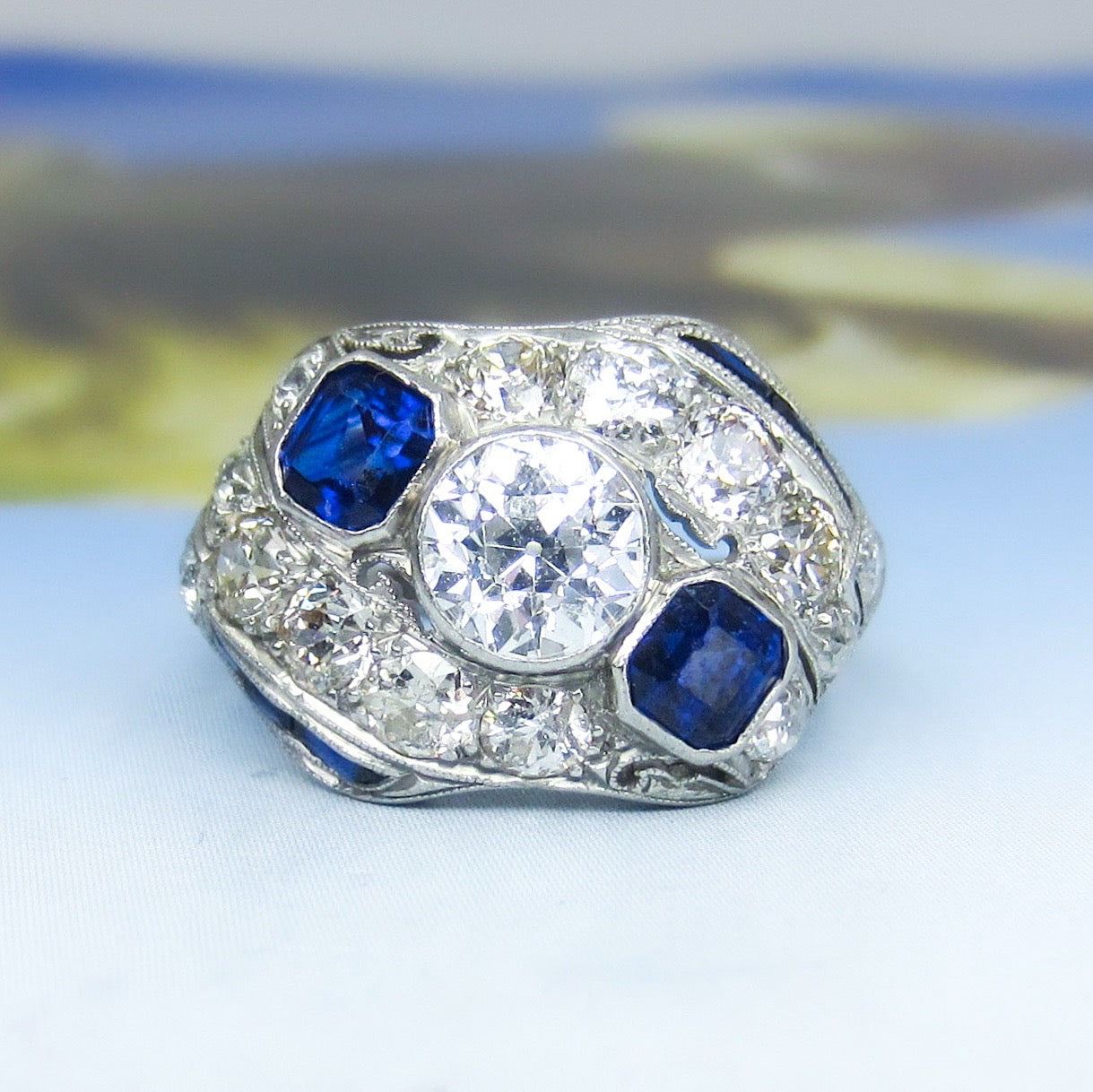 Fabulous Art Deco Diamond and Sapphire Ring Platinum c. 1920