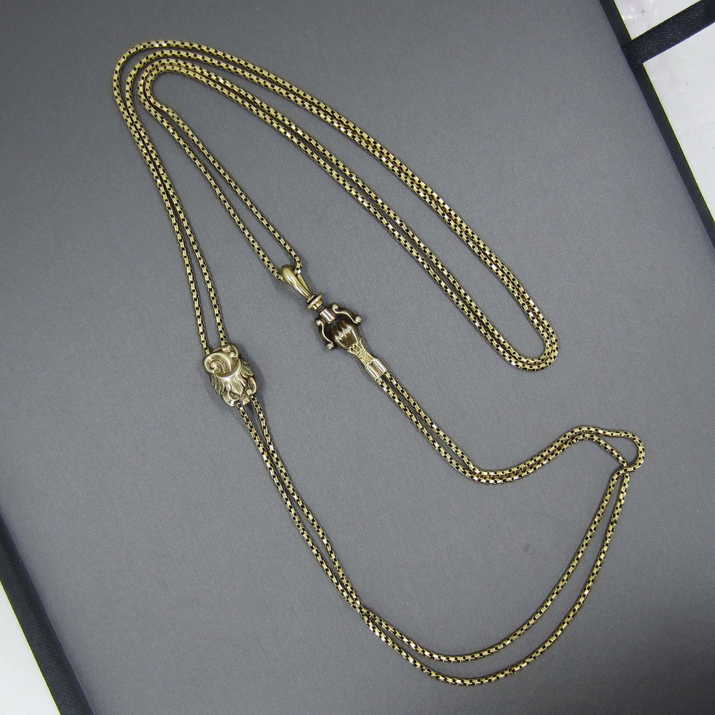 Georgian Guard Chain with Hand Clasp and Slide 15k and Silver c. 1830
