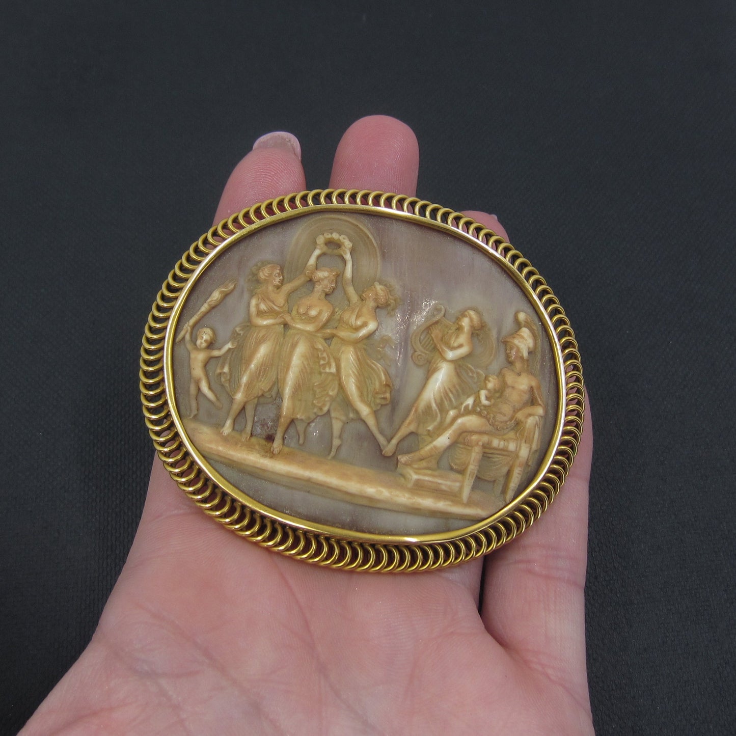 SOLD--Huge Vintage Shell Cameo 14k c. 1940