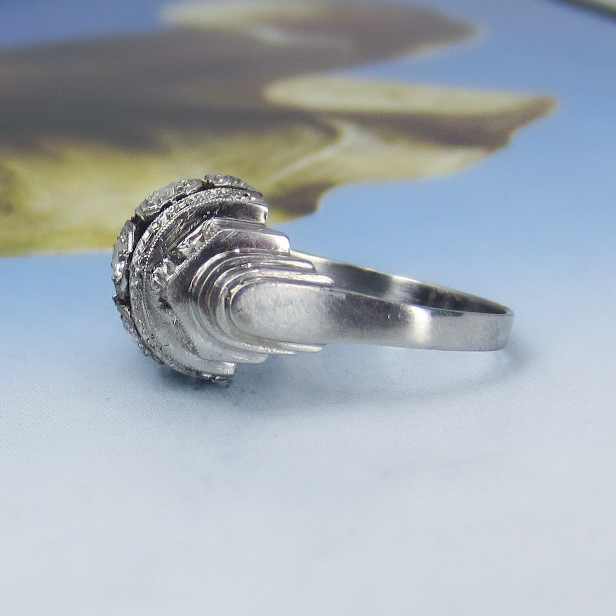 SOLD-Retro Diamond Tank Ring Platinum c. 1940