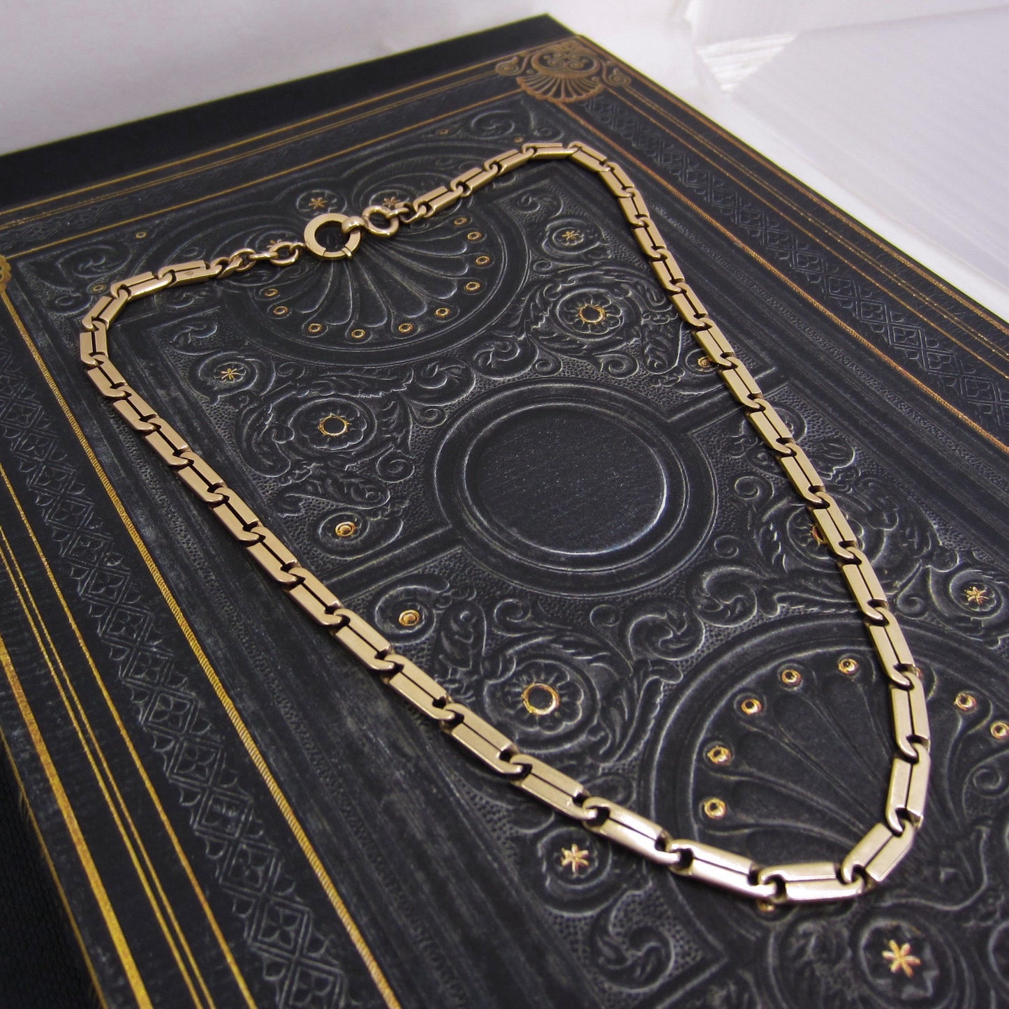 SOLD- Vintage Link Chain 16.5” Necklace 14k c. 1970