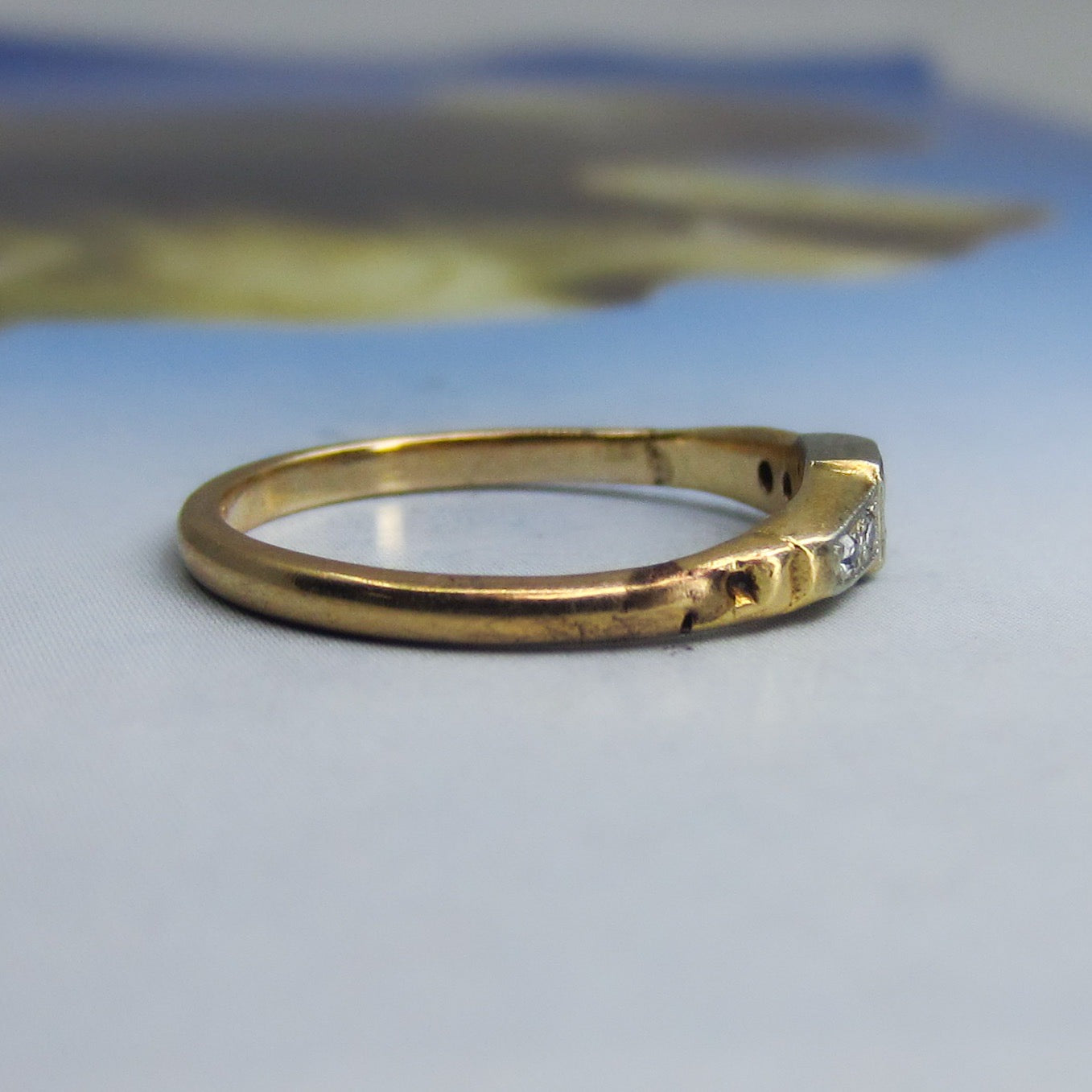 SOLD-Late Art Deco Diamond Band 14k c. 1943
