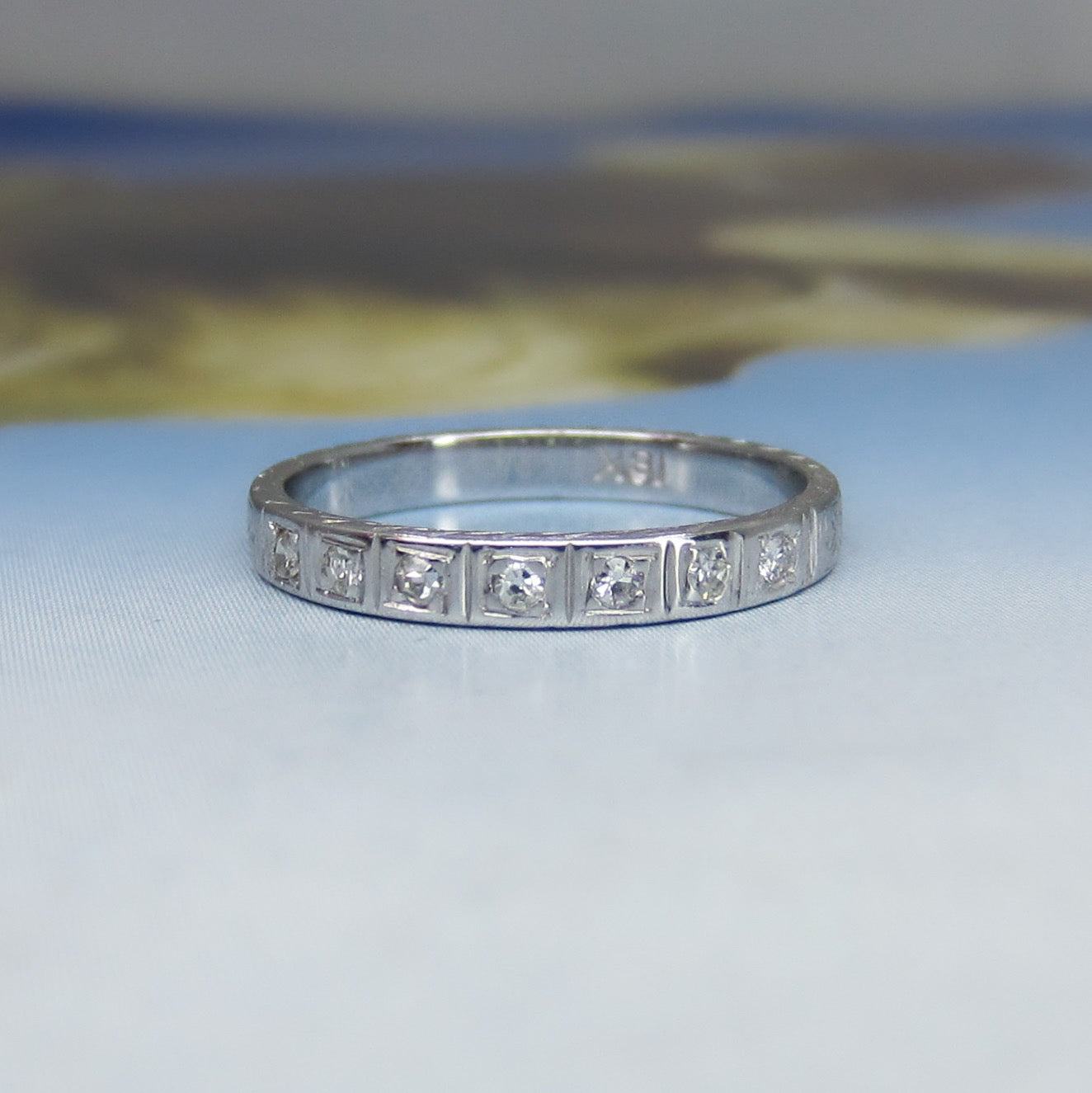 Art Deco Seven Diamond Engraved Band 18k c. 1930