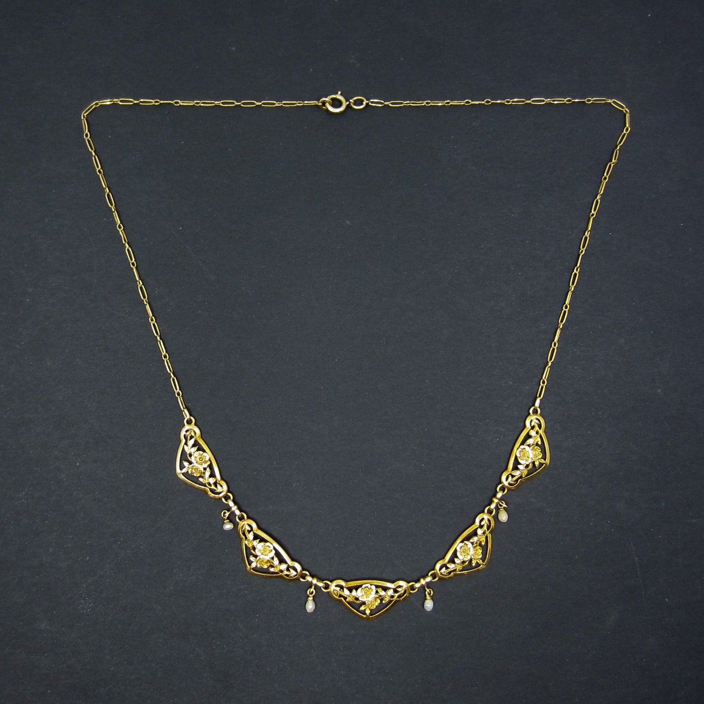 Art Nouveau French Floral Motif Pearl Necklace 18k c. 1900