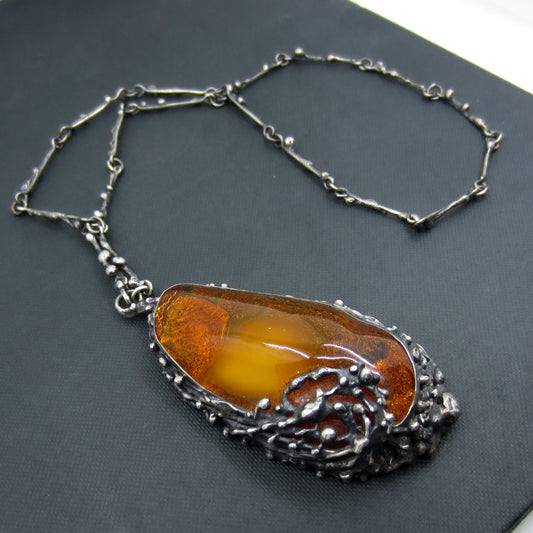 Vintage Brutalist Baltic Amber Necklace Silver c. 1970