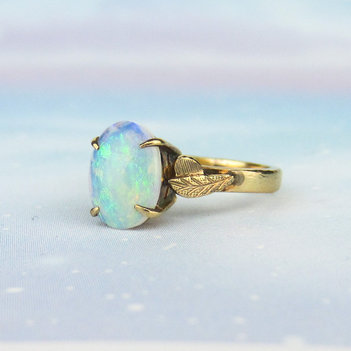 SOLD--Beautiful Vintage Opal Ring 18k c. 1970