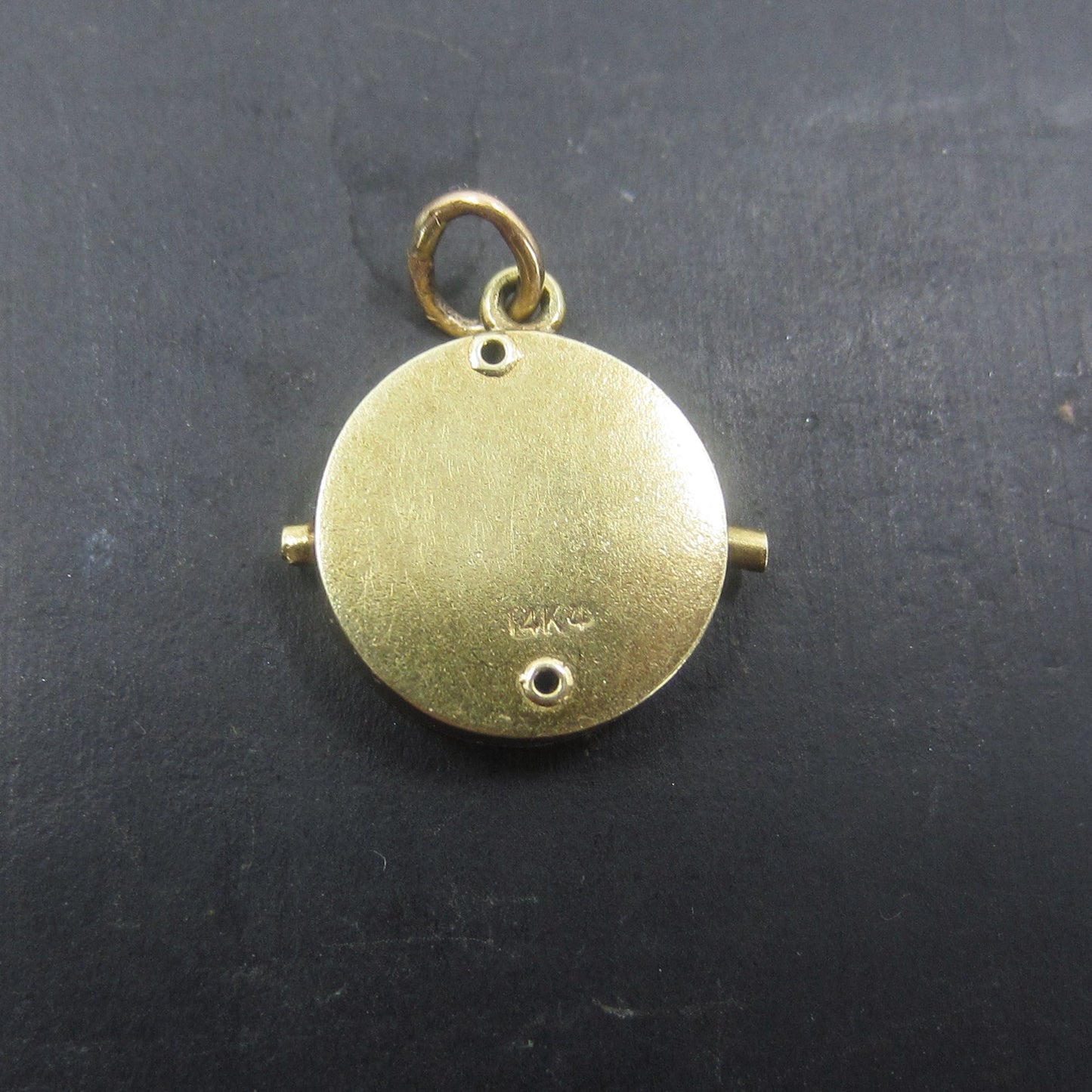 SOLD-Art Deco Mechanical “Kiss in the Dark” Charm 14k c. 1940