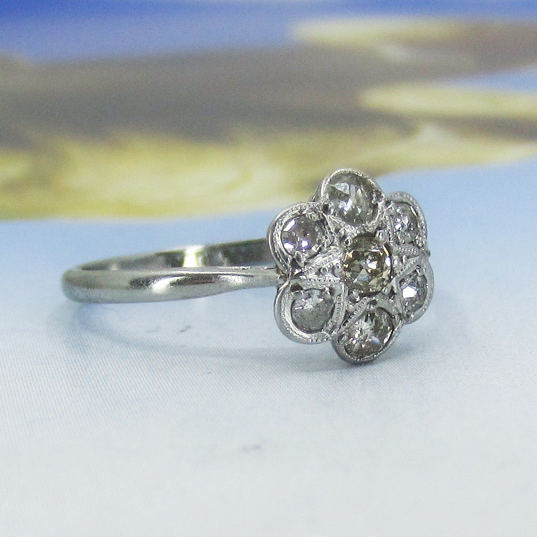 Edwardian Diamond Cluster Ring Plat/18k c. 1910