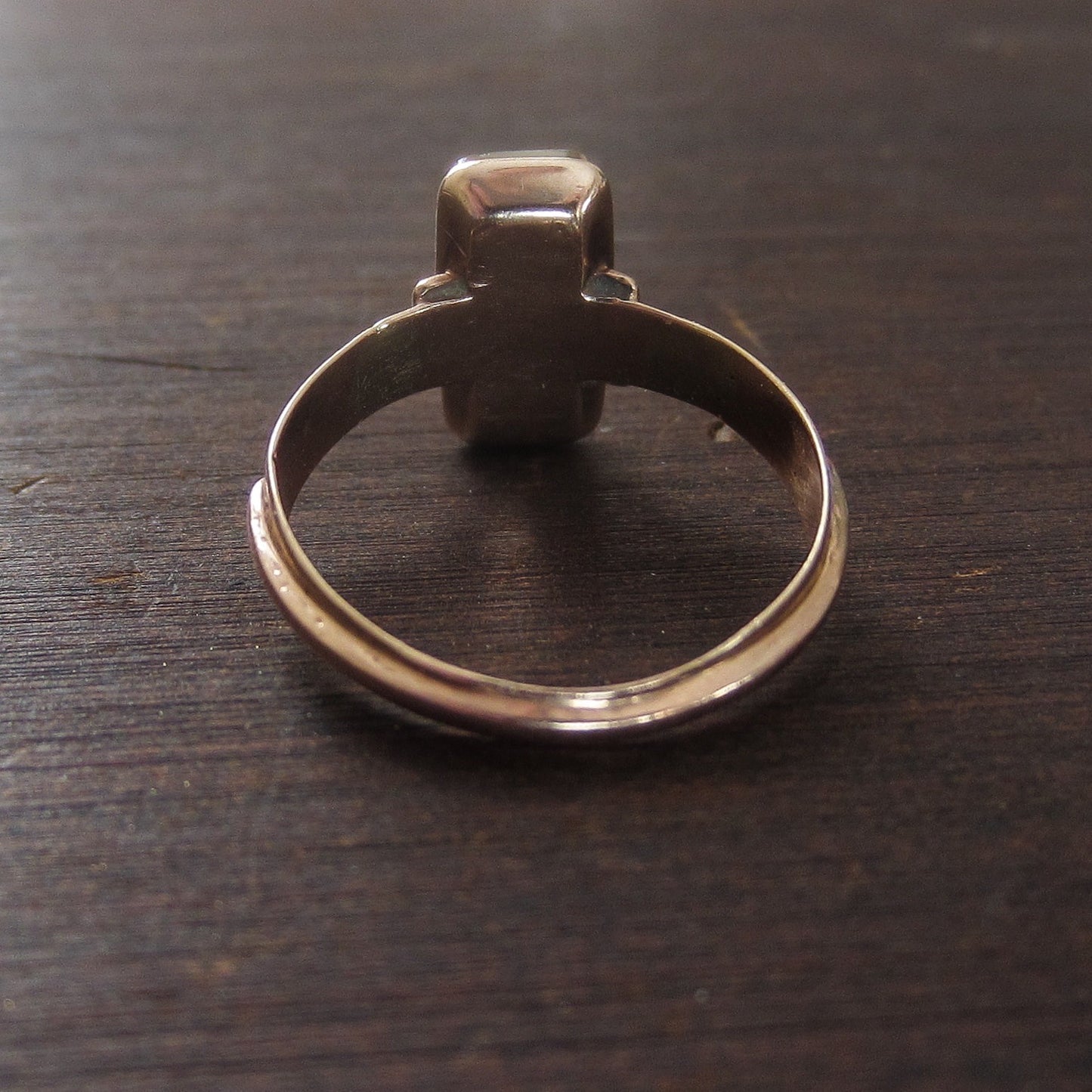 SOLD--Victorian Dainty Hardstone Cameo Ring 14k c. 1880