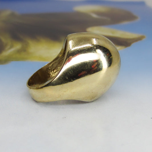 SOLD--Awesome Vintage Dome Ring 14k c. 1990