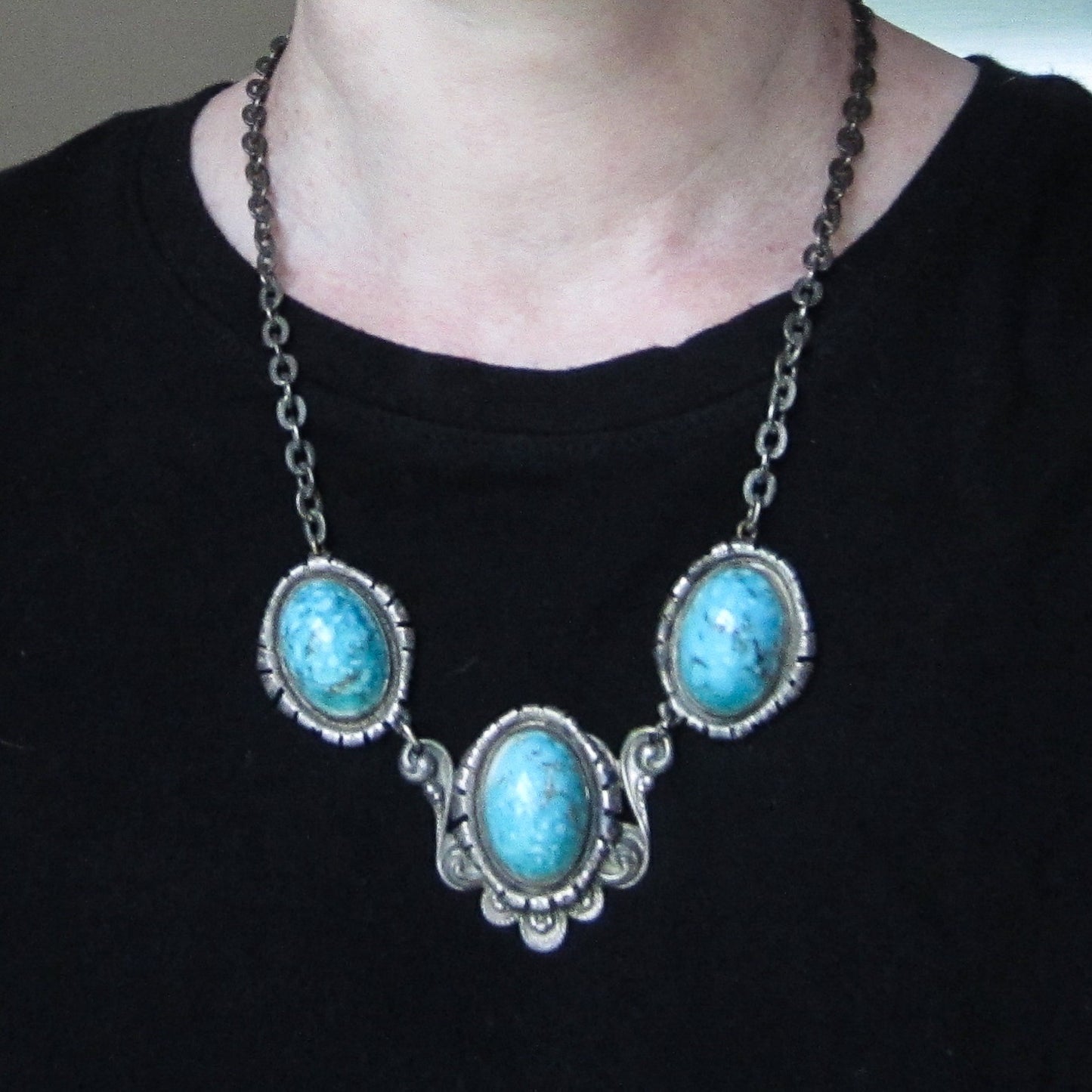 Art Deco Turquoise Art Glass Necklace Silver Plate c. 1930