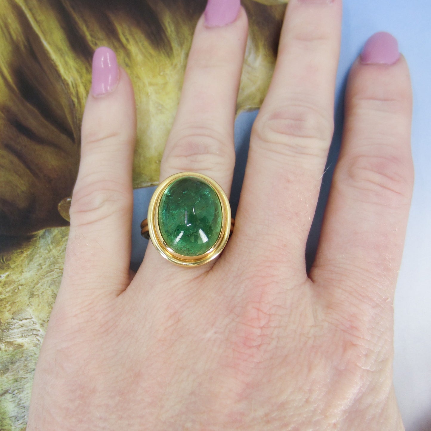 Fabulous Bezel Set 17ct Emerald Cabochon Ring 18k