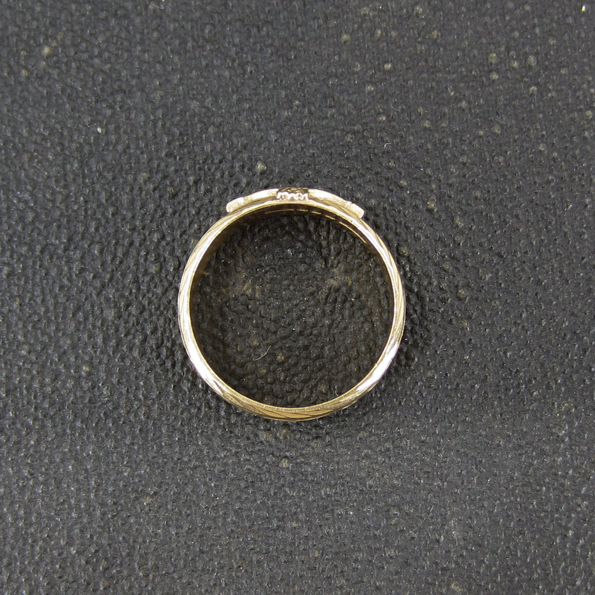Vintage Irish Claddagh Band 9k, Size 6.5 Dublin c. 1995