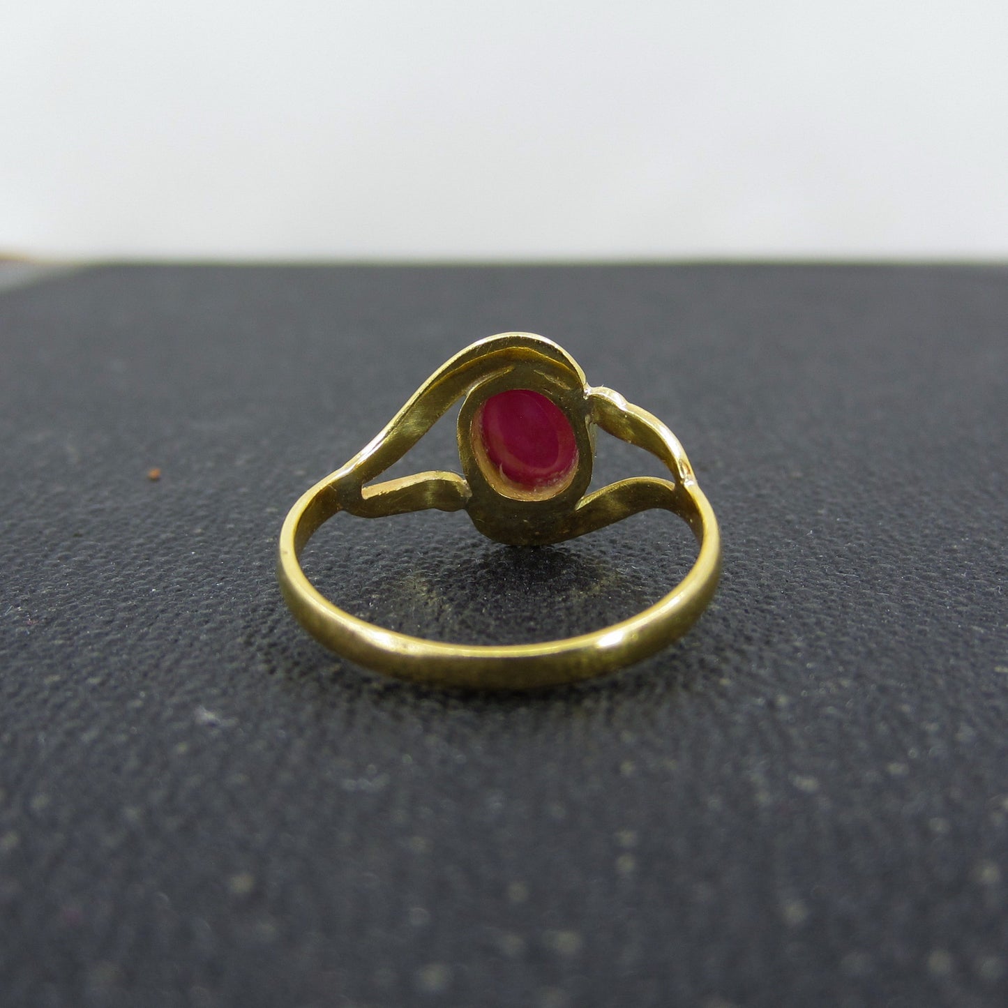 Vintage Star Ruby Ring 18k c. 1990