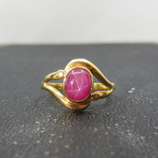 Vintage Star Ruby Ring 18k c. 1990