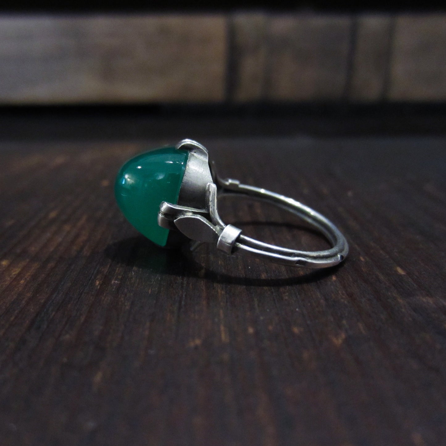 French Art Deco Chrysoprase Sugar Loaf Cabochon Ring Sterling c. 1920