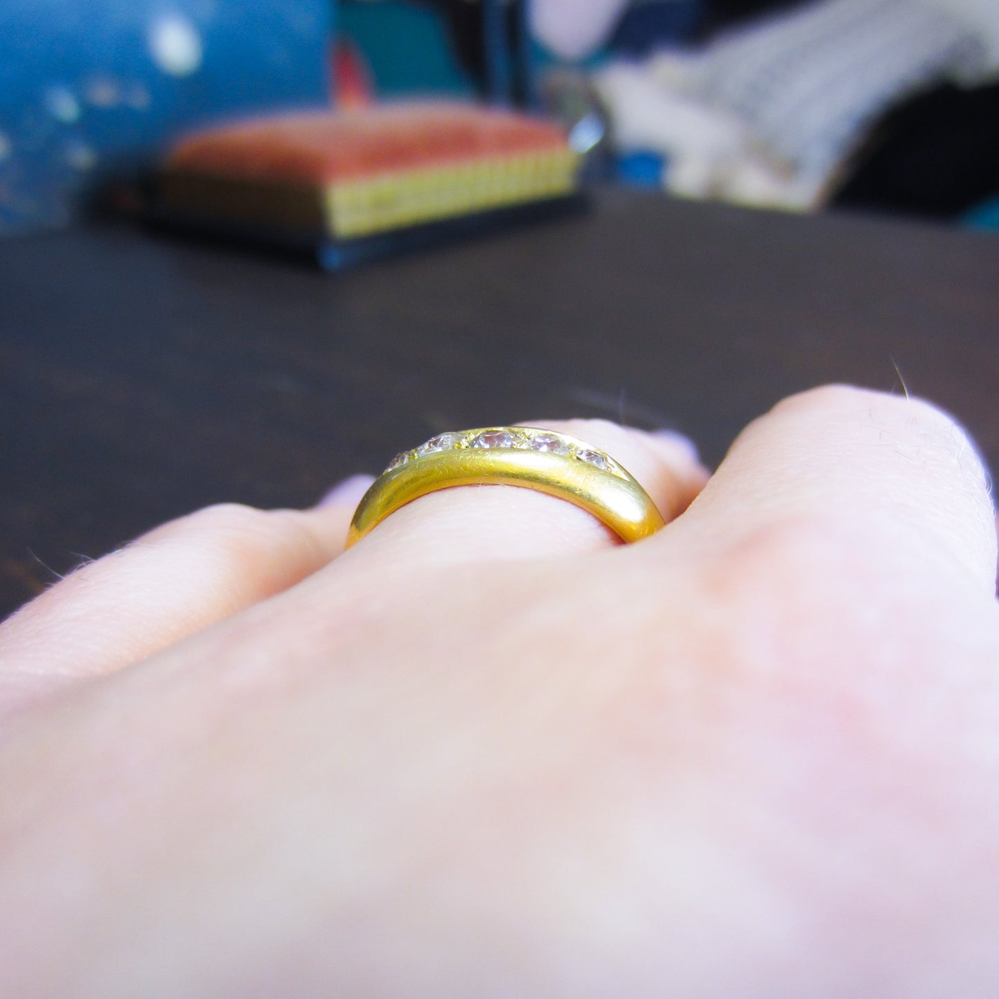 Victorian Five Diamond Band 18k, British c. 1900