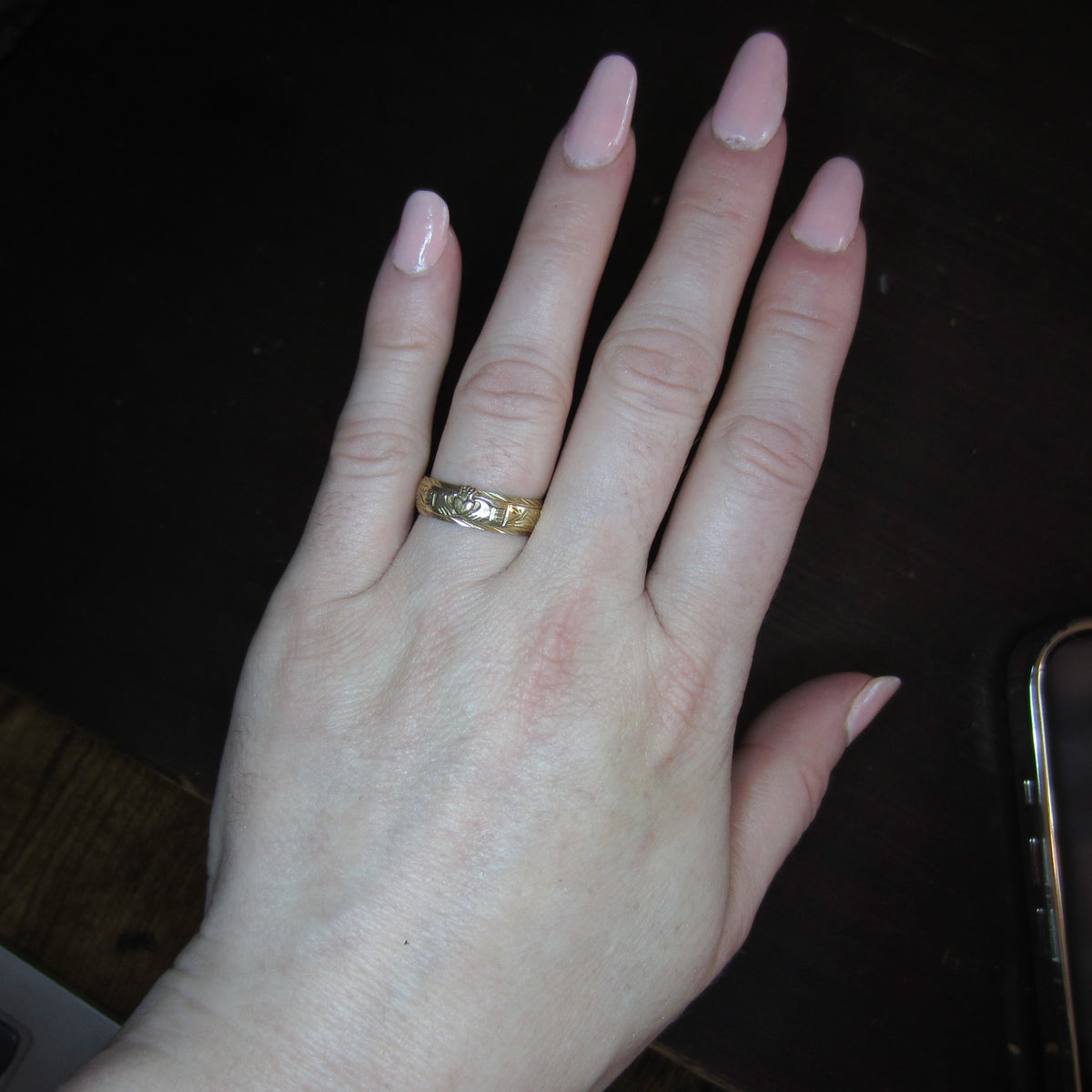 Vintage Irish Claddagh Band 9k, Size 6.5 Dublin c. 1995