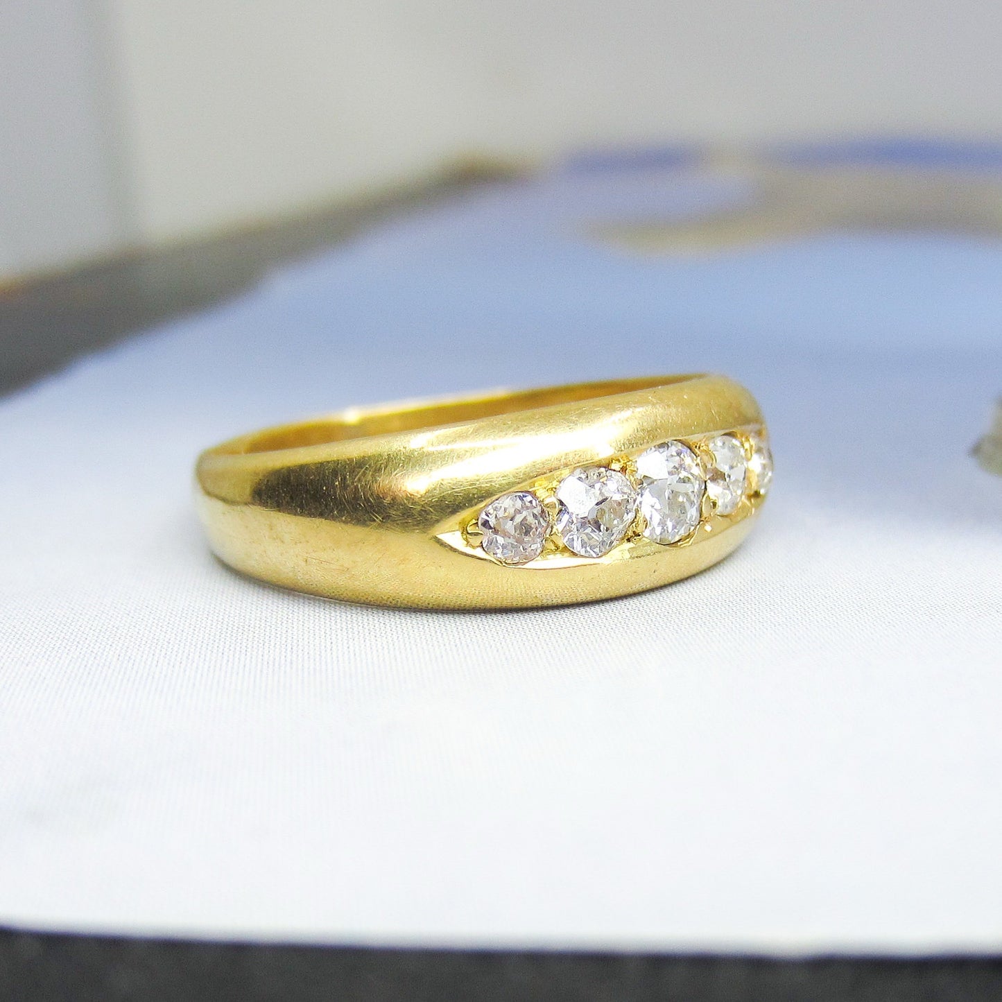 Victorian Five Diamond Band 18k, British c. 1900