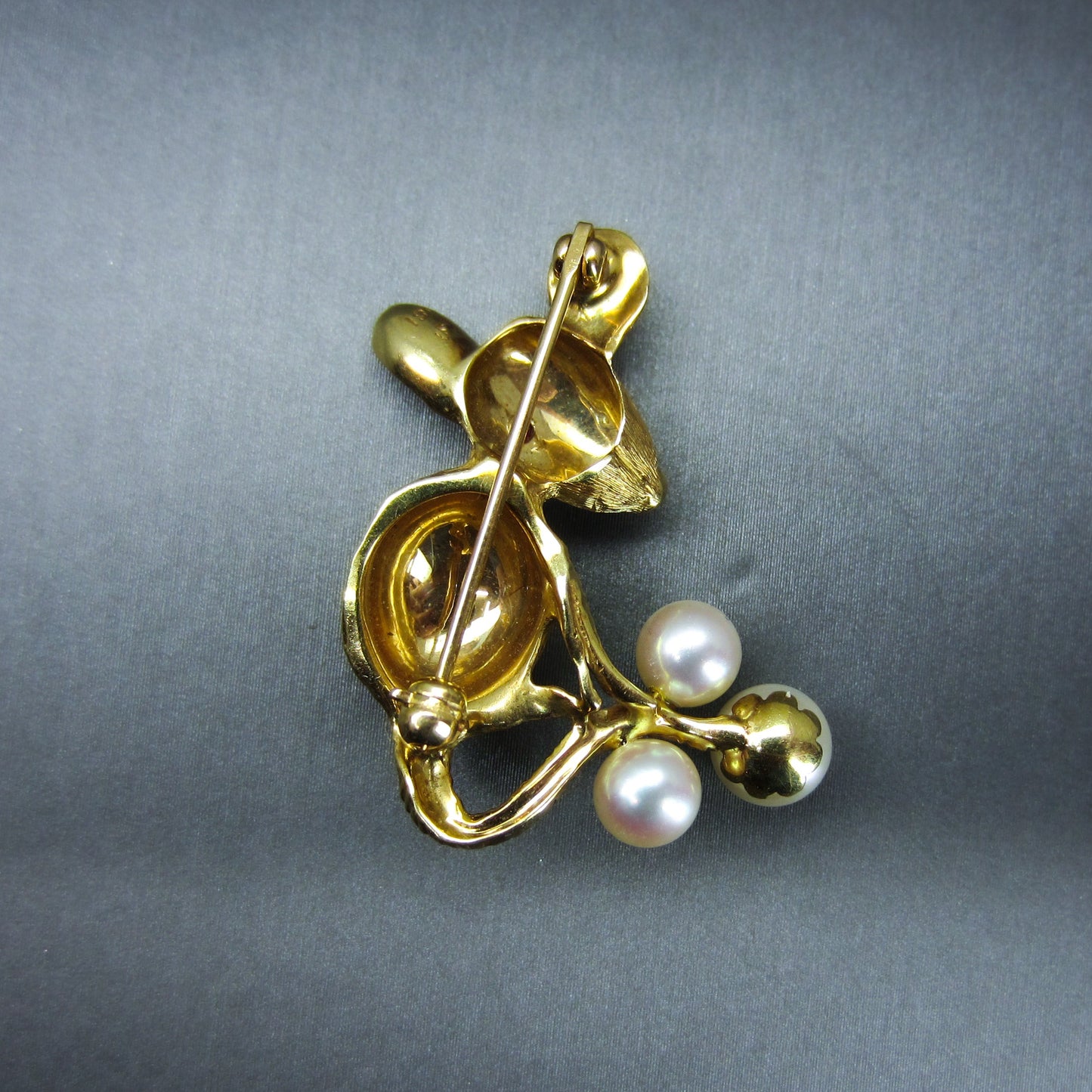 Mid-Century Ruby and Pearl Mouse Brooch 18k c. 1960