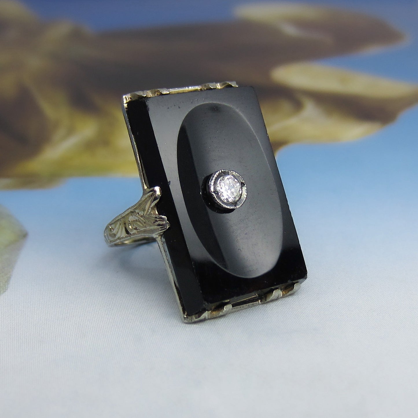 Art Deco Diamond and Onyx Ring 18k c. 1930