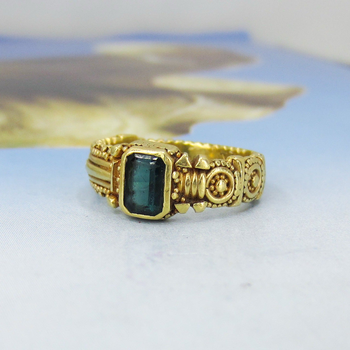 Estate Tourmaline Granulation Ring 18k size 5.5, Kent Raible c.2000