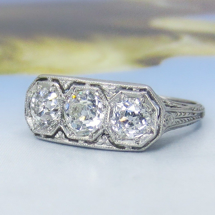 Stunning Art Deco Three Old Euro Diamond Ring Platinum c. 1920