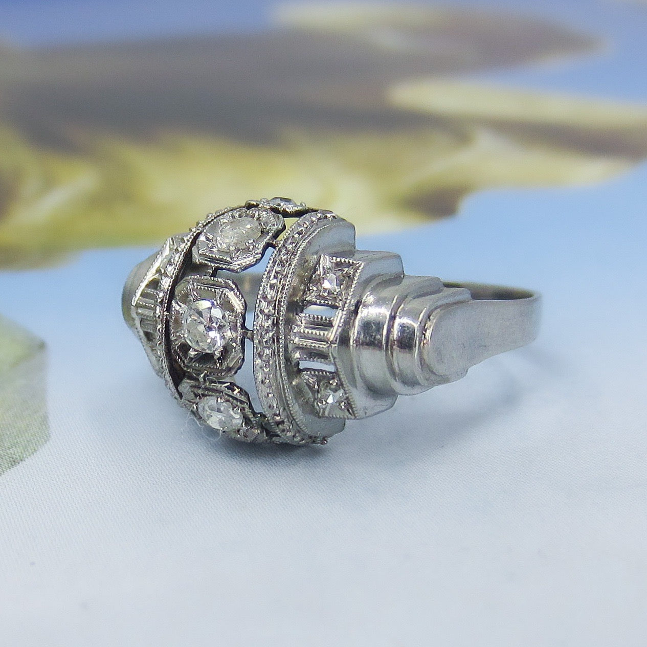 HOLD-Retro Diamond Tank Ring Platinum c. 1940