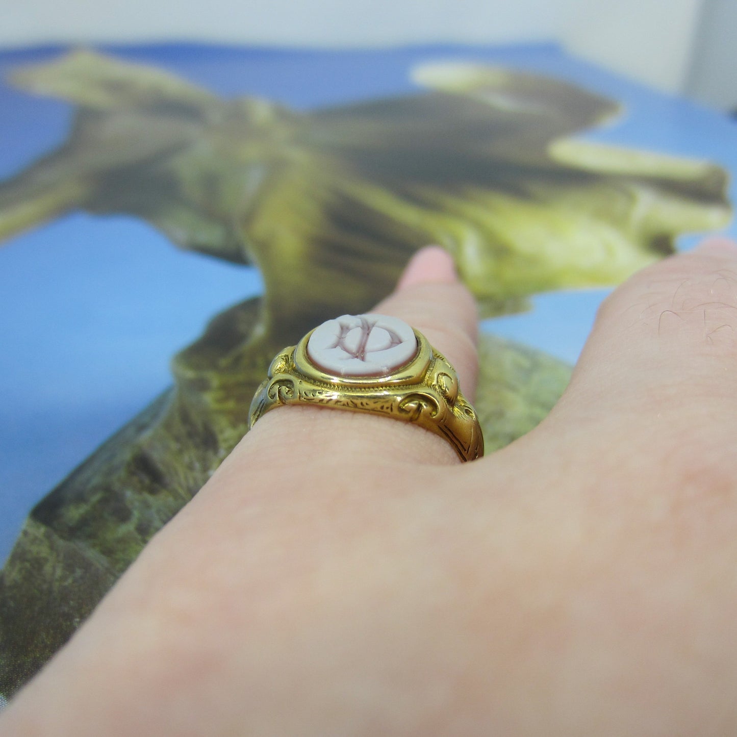 Victorian Hardstone Intaglio Signet Pinky Ring 15k c. 1887