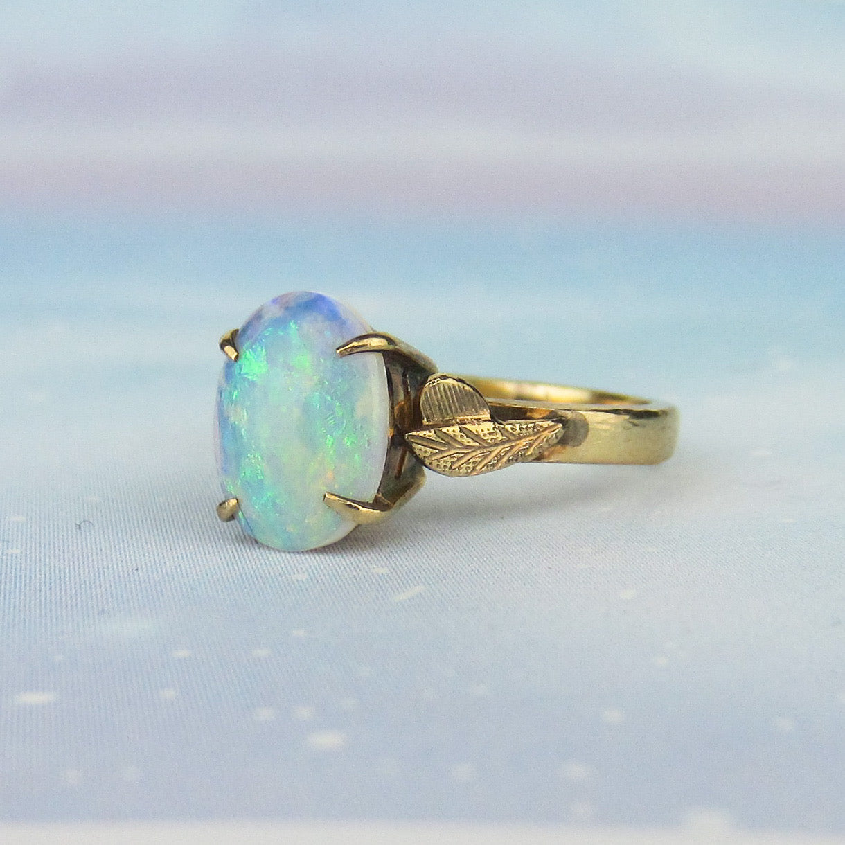 SOLD--Beautiful Vintage Opal Ring 18k c. 1970