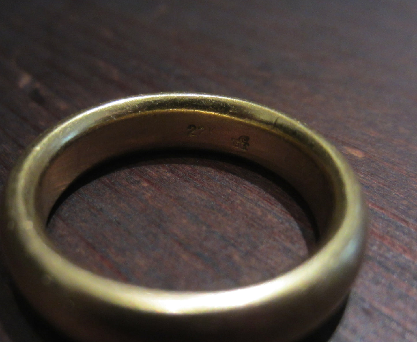 SOLD--Vintage 5mm 22k Matte Band, Size 6