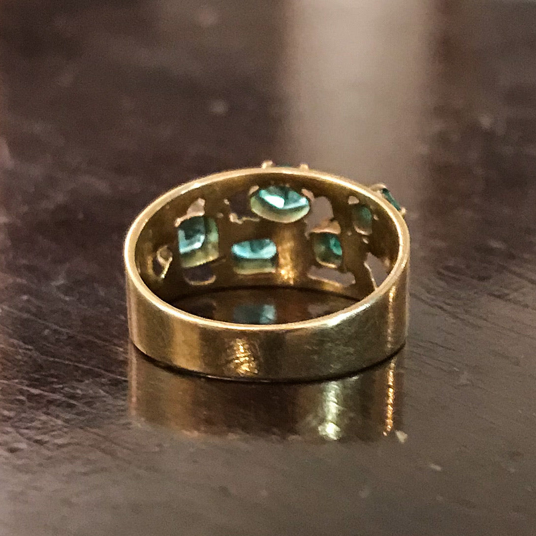 SOLD--Mid-Century Emerald Ring 18k c. 1960