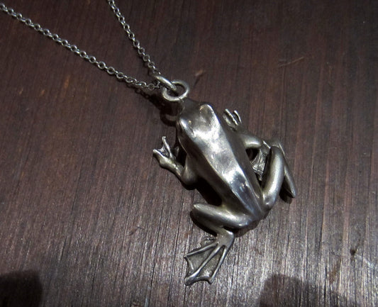 SOLD--Vintage Sculptural Frog Pendant Sterling Silver