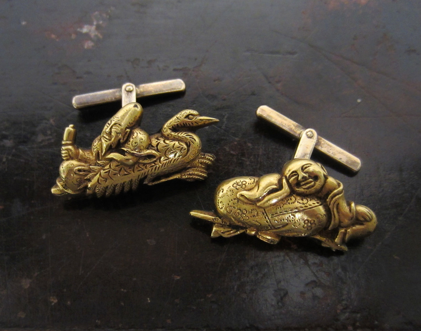 Victorian Japanese Menuki Cufflinks 9k/Silver c. 1870