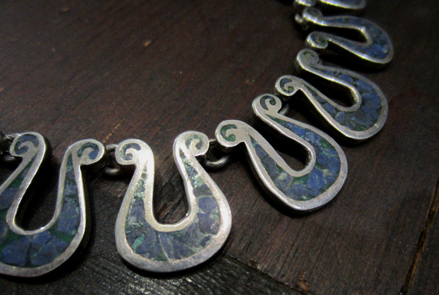 SOLD--Modernist Jacopo Inlaid Lapis Horseshoe Necklace Sterling, Taxco c. 1950