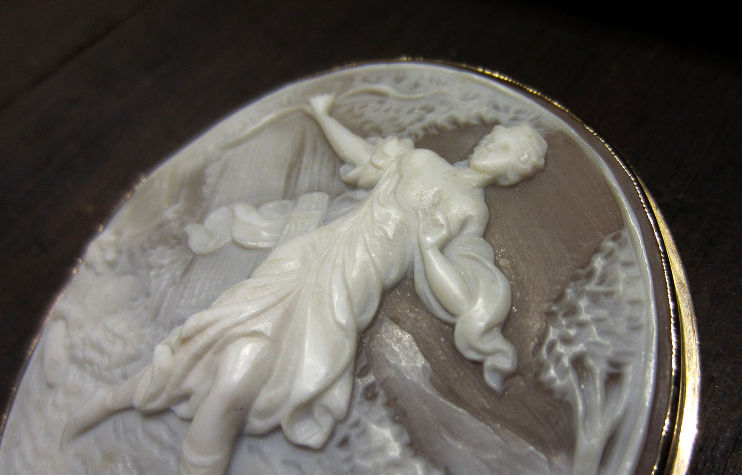 SOLD--Vintage Diana the Huntress Shell Cameo Brooch/Pendant 14k, c. 1960