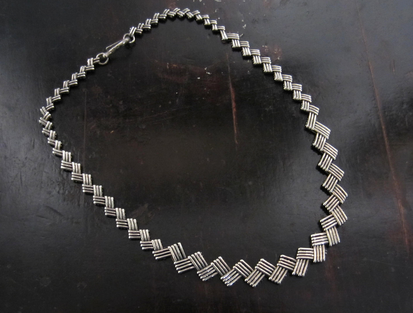 SOLD--Vintage Woven Zig Zag Collar Sterling c. 1980