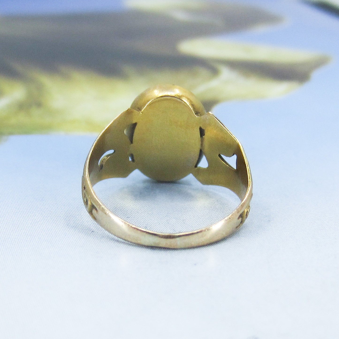 SOLD--Art Nouveau Mother of Pearl Ring 10k c. 1890