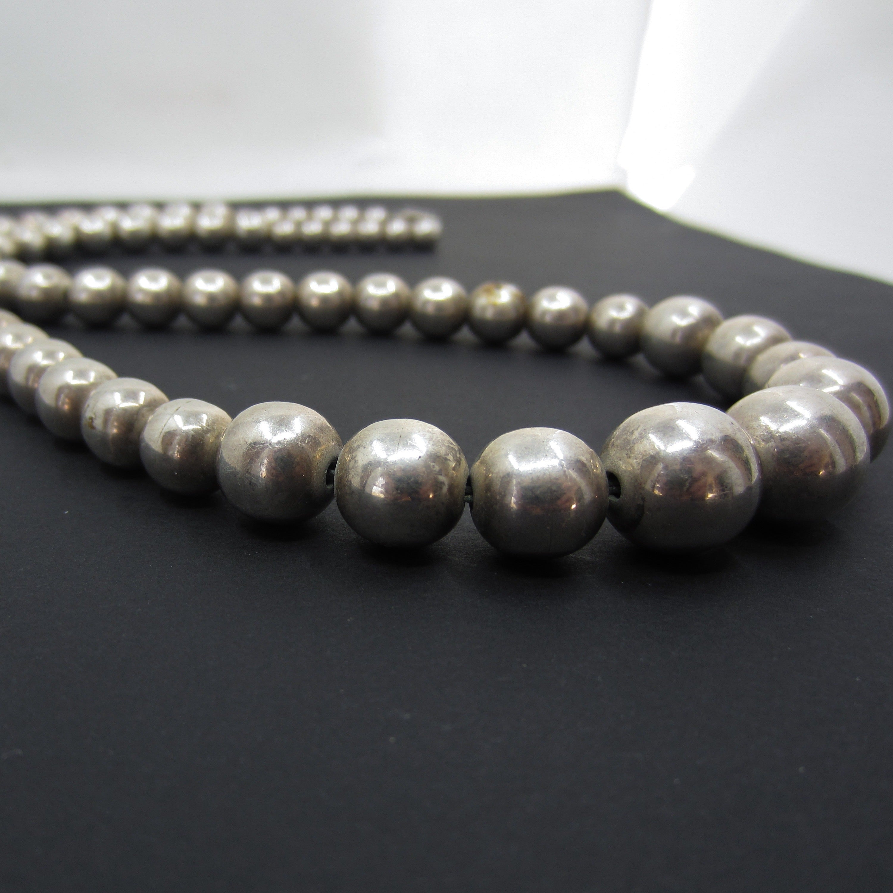 Vintage Mexico 925 Graduated Hollow newest Ball Beads Necklace, 26 in. 105.2 gram