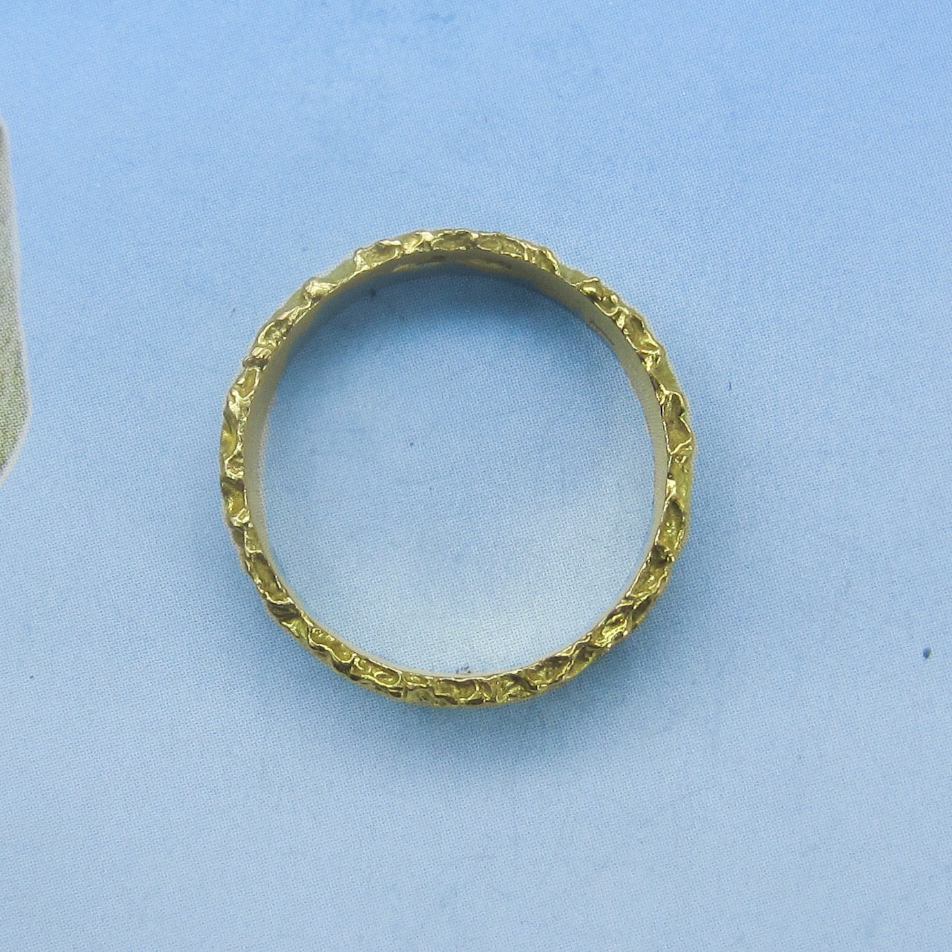 SOLD-Mid-Century 6mm Nugget Motif Band 18k Italy, size 10.25 c. 1970