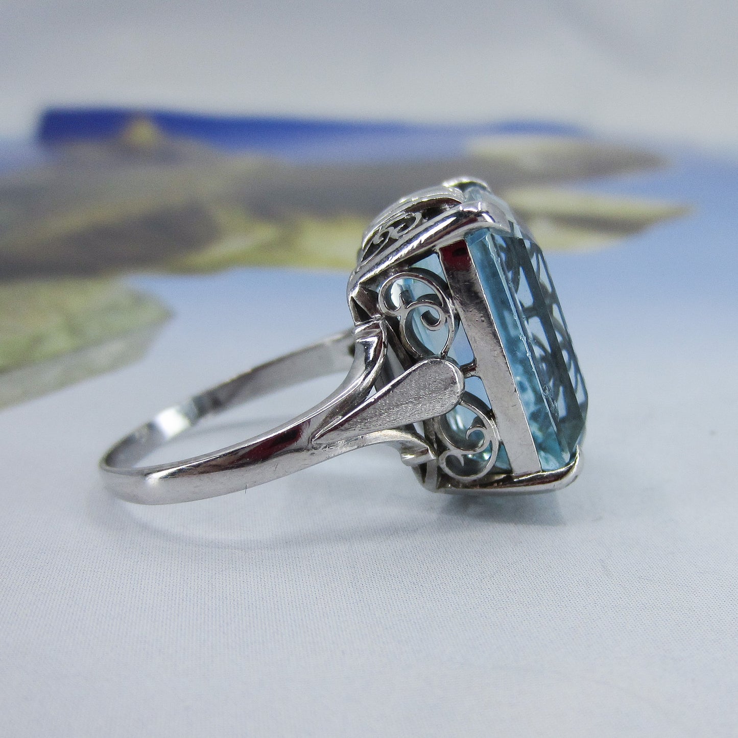 SOLD-Mid-Century Aquamarine 15.50ct Ring 14k c. 1960