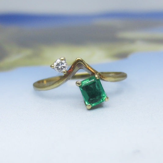 SOLD--Vintage/Estate Emerald and Diamond Ring 18k