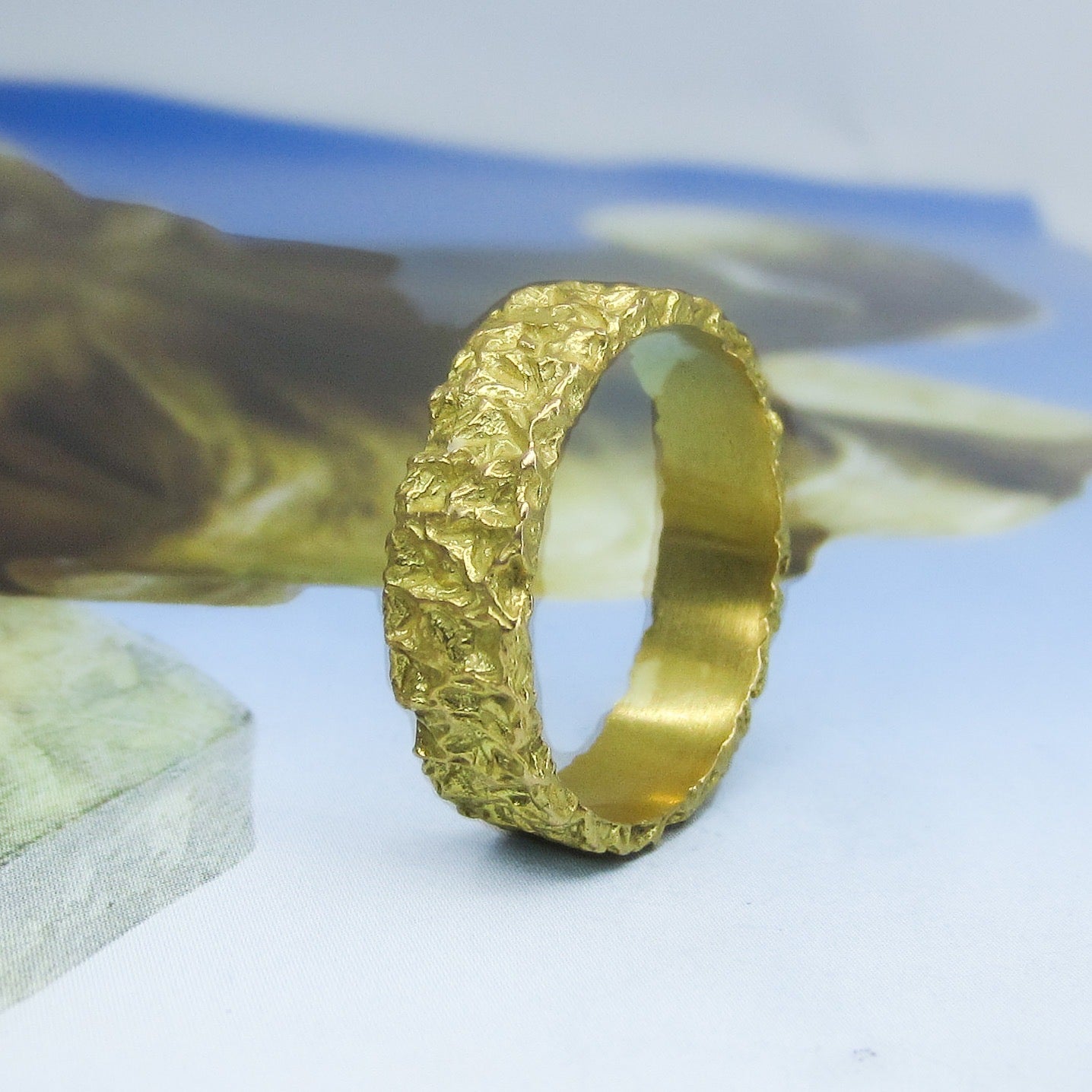 SOLD-Mid-Century 6mm Nugget Motif Band 18k Italy, size 10.25 c. 1970