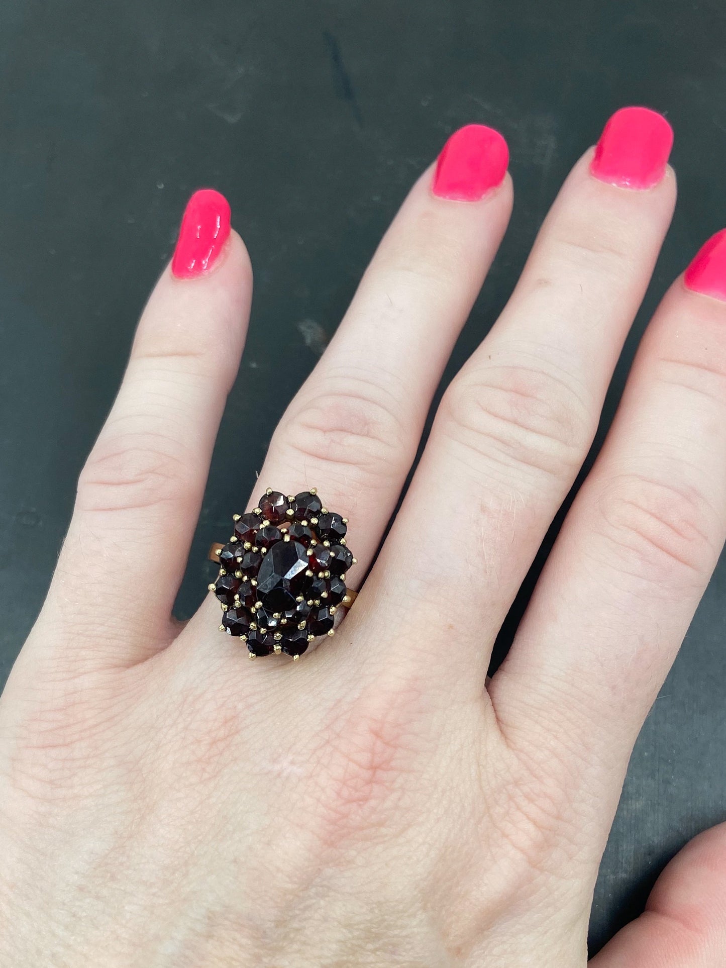 Vintage Mid-Century Garnet Cluster Ring 8k, Dutch c. 1950