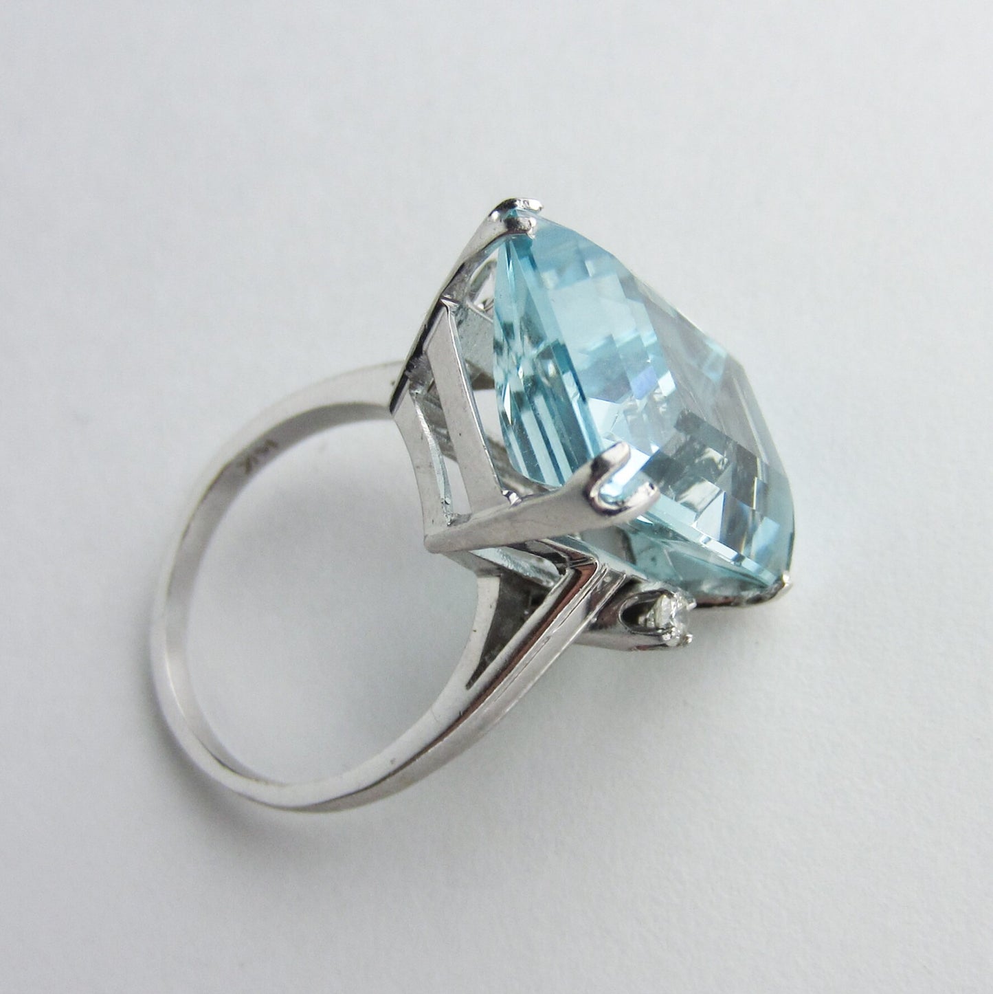 SOLD--Vintage Aquamarine and Diamond Ring 14k c. 1960