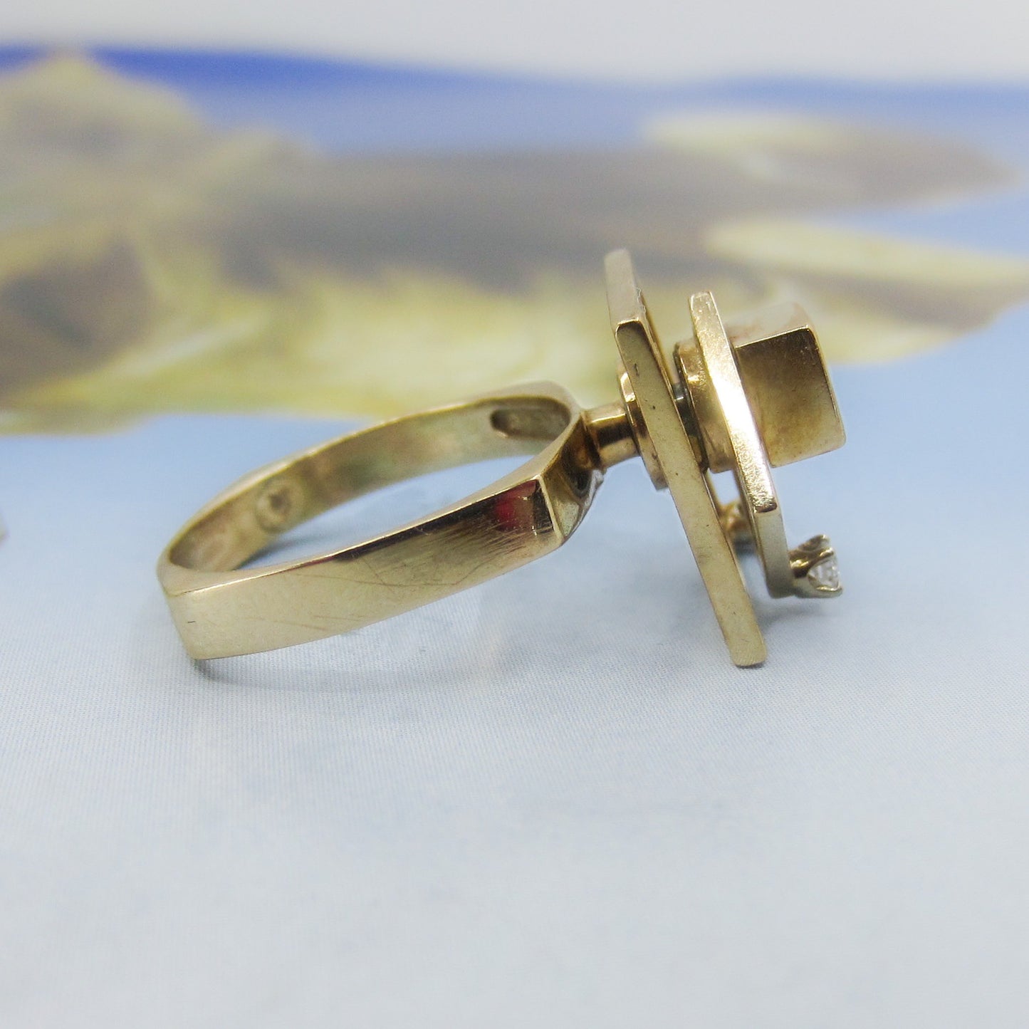 SOLD--Modernist Diamond Spinner Ring 14k by Teufel, 1975 size 6.75