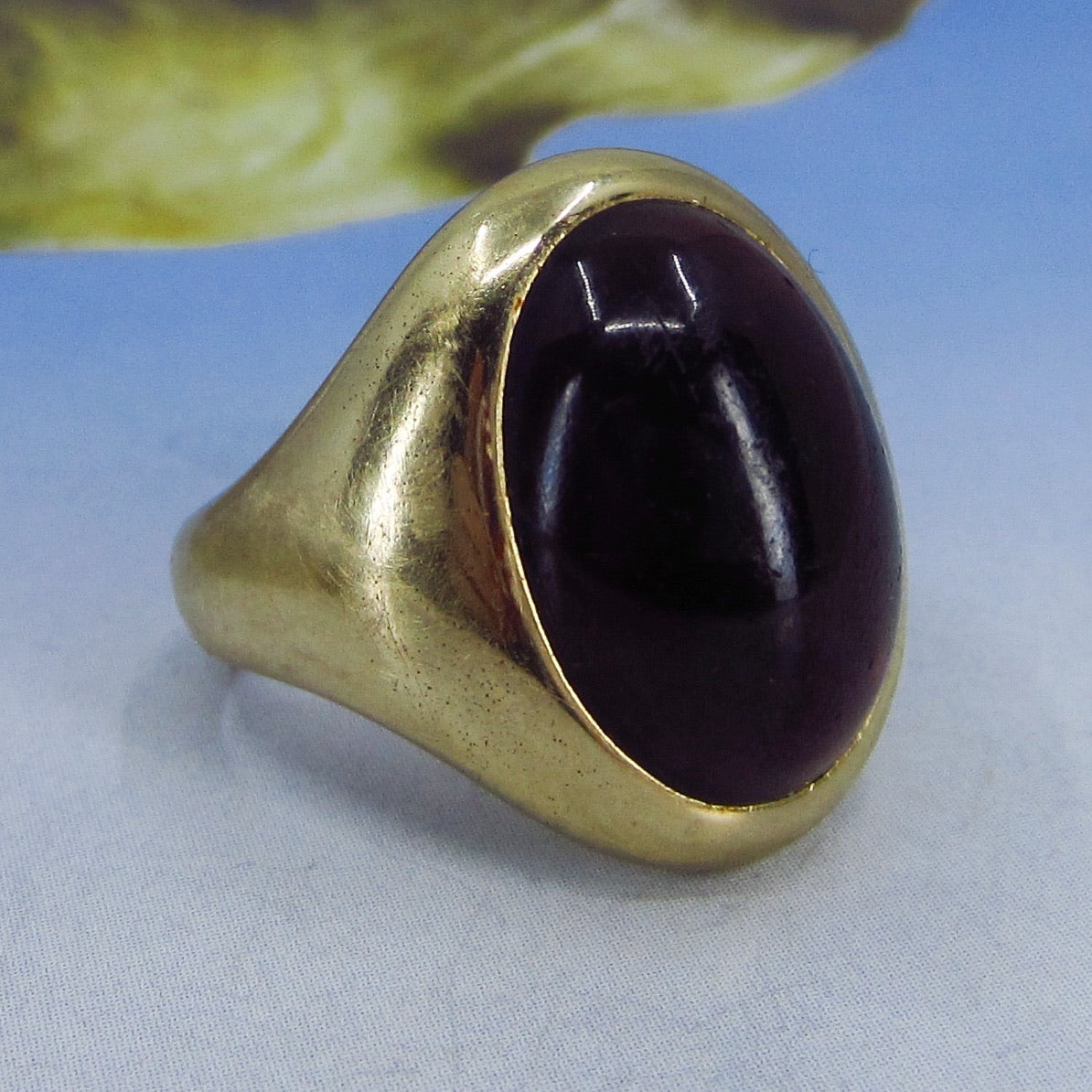 SOLD-Big Men’s Mid-Century Garnet Cabochon Signet ring 14k c. 1960